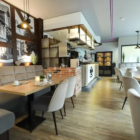 Am Dalwigker Tor Otel Korbach