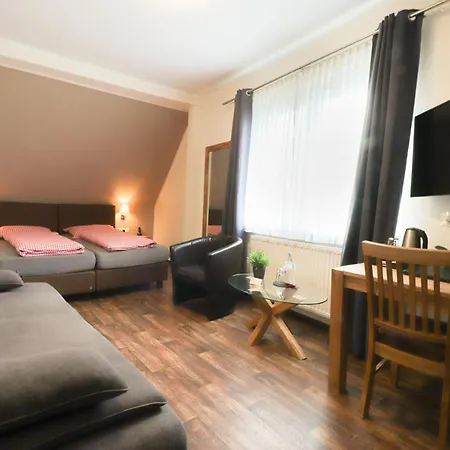 酒店 Am Dalwigker Tor 3*