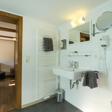 Am Dalwigker Tor Otel Korbach