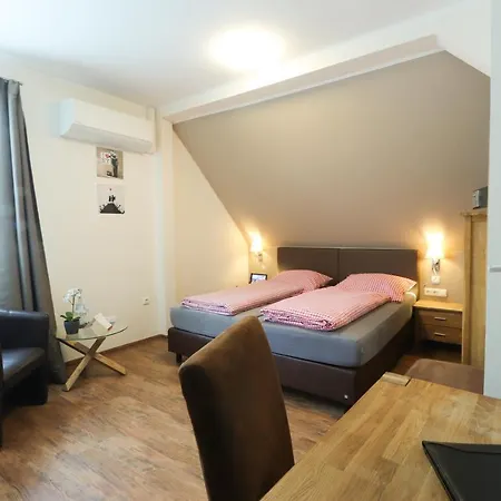 Hotel Am Dalwigker Tor 3*