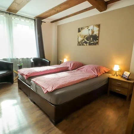 Am Dalwigker Tor 酒店 科尔巴赫